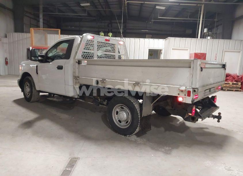 Photo 3 of 2017 Ford F-250 XL (VIN 1FDBF2A64HEC81896)