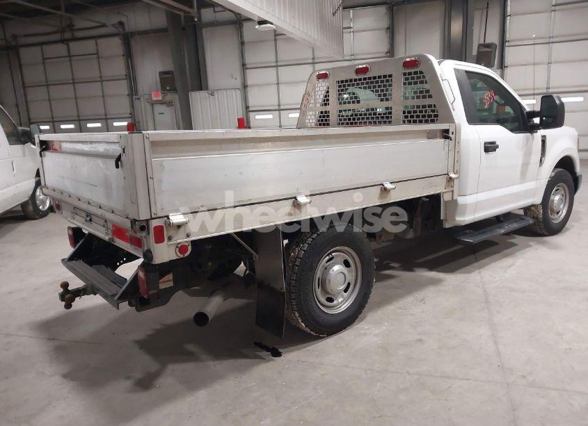 Photo 4 of 2017 Ford F-250 XL (VIN 1FDBF2A64HEC81896)