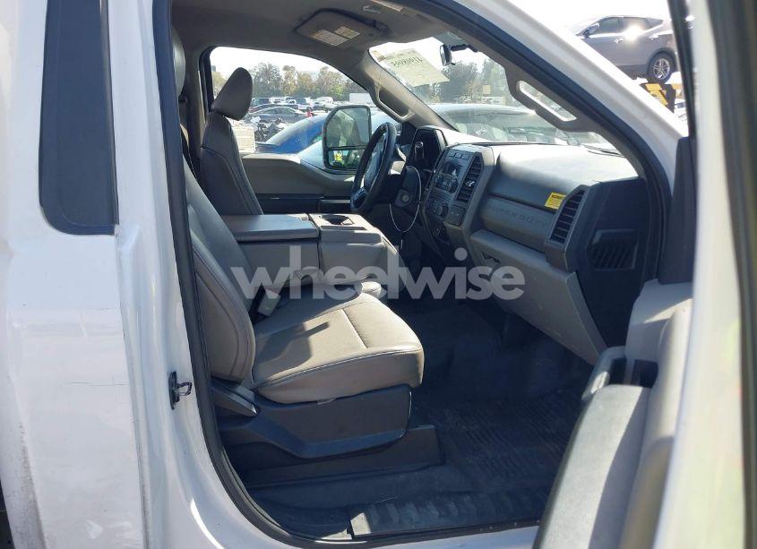 Photo 5 of 2017 Ford F-250 XL (VIN 1FDBF2A64HED12435)