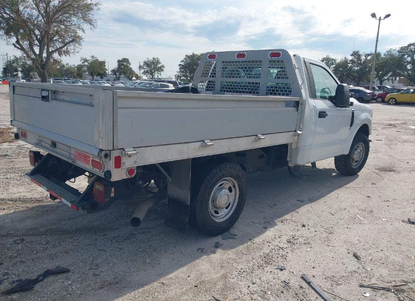 Photo 4 of 2019 Ford F-250 XL (VIN 1FDBF2A64KED43076)