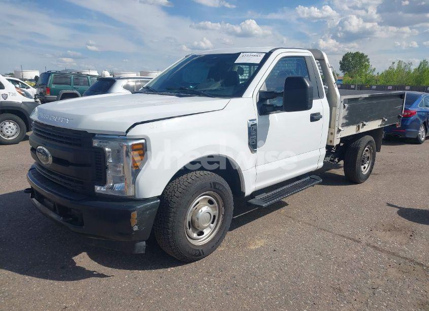 Photo 2 of 2019 Ford F-250 XL (VIN 1FDBF2A64KED43157)