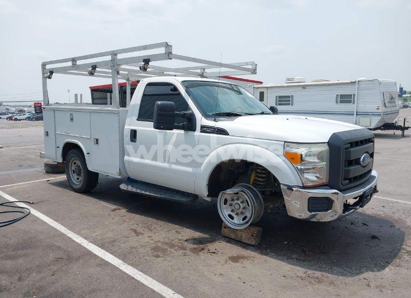 2012 Ford F-250 XL (VIN 1FDBF2A65CEC68518) main photo