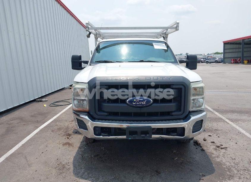 Photo 13 of 2012 Ford F-250 XL (VIN 1FDBF2A65CEC68518)