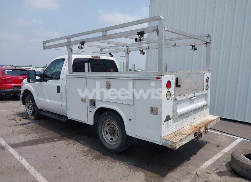 Photo 3 of 2012 Ford F-250 XL (VIN 1FDBF2A65CEC68518)