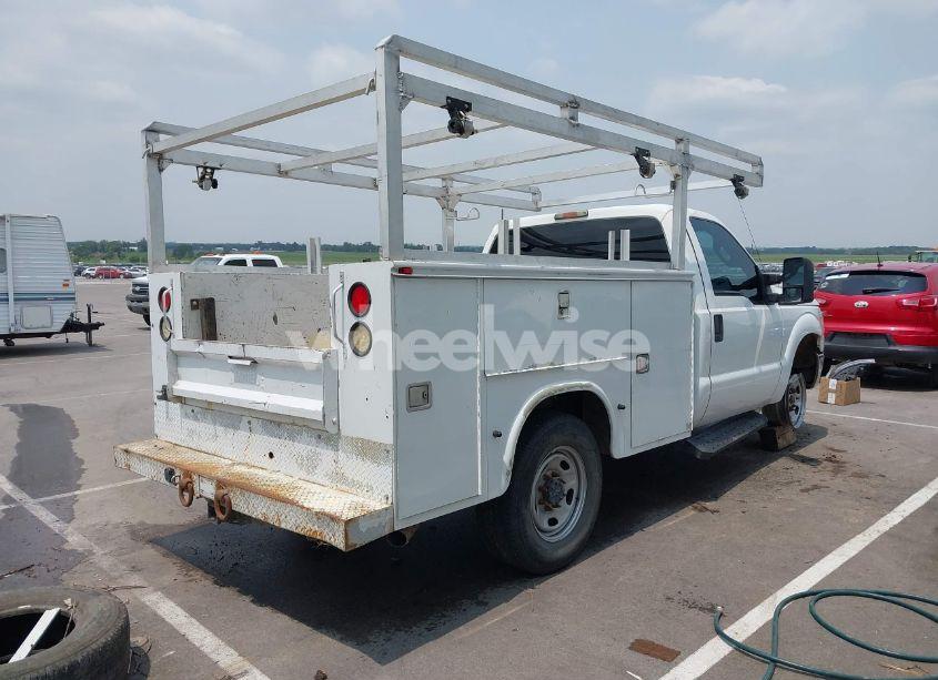 Photo 4 of 2012 Ford F-250 XL (VIN 1FDBF2A65CEC68518)