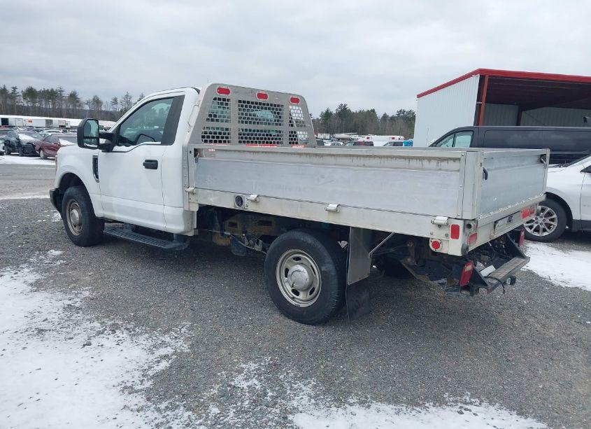 Photo 3 of 2017 Ford F-250 XL (VIN 1FDBF2A65HEC81728)