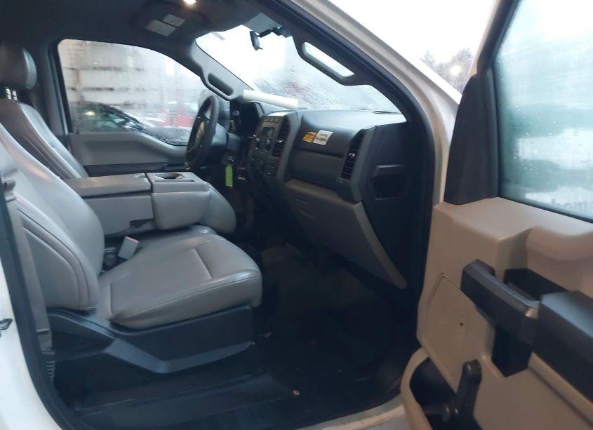 Photo 5 of 2017 Ford F-250 XL (VIN 1FDBF2A65HEC81728)