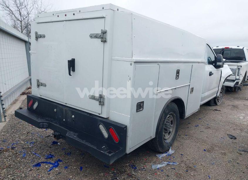 Photo 4 of 2019 Ford F-250 XL (VIN 1FDBF2A66KEC96889)