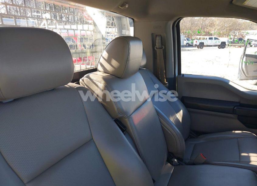 Photo 8 of 2019 Ford F-250 XL (VIN 1FDBF2A66KED44617)