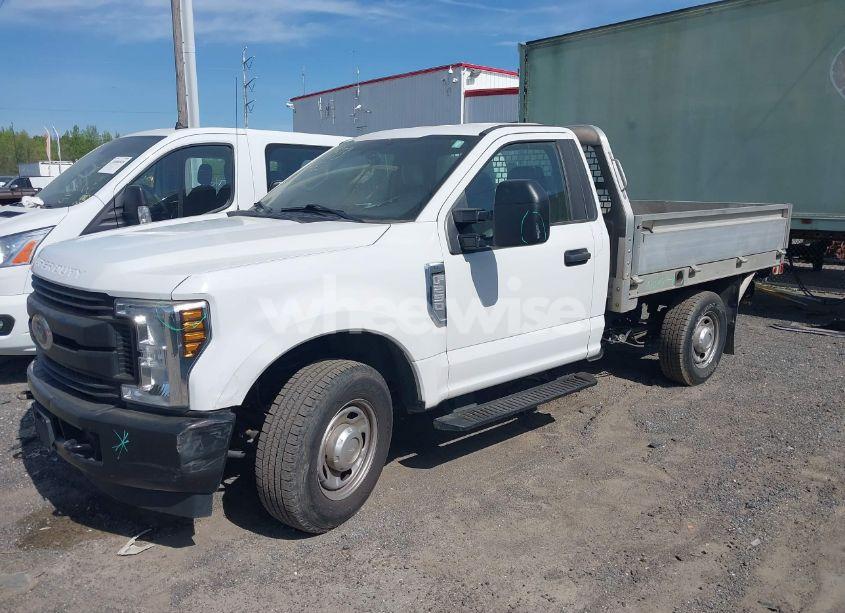 Photo 2 of 2019 Ford F-250 XL (VIN 1FDBF2A66KEG59711)