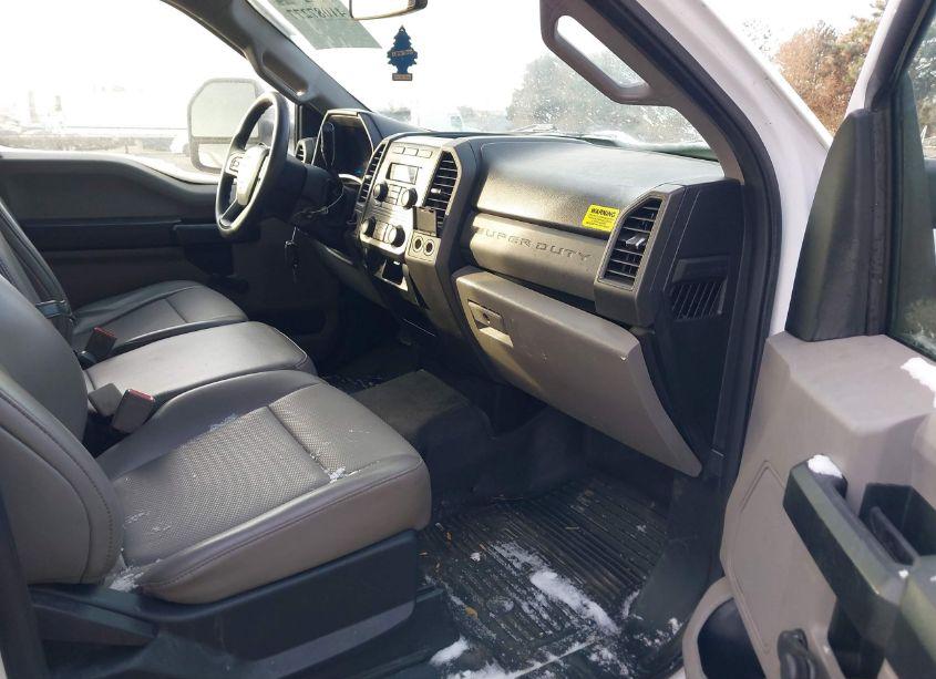 Photo 5 of 2019 Ford F-250 XL (VIN 1FDBF2A68KEF66642)