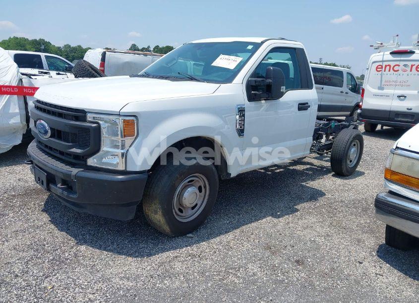 Photo 2 of 2022 Ford F-250 XL (VIN 1FDBF2A6XNED47783)