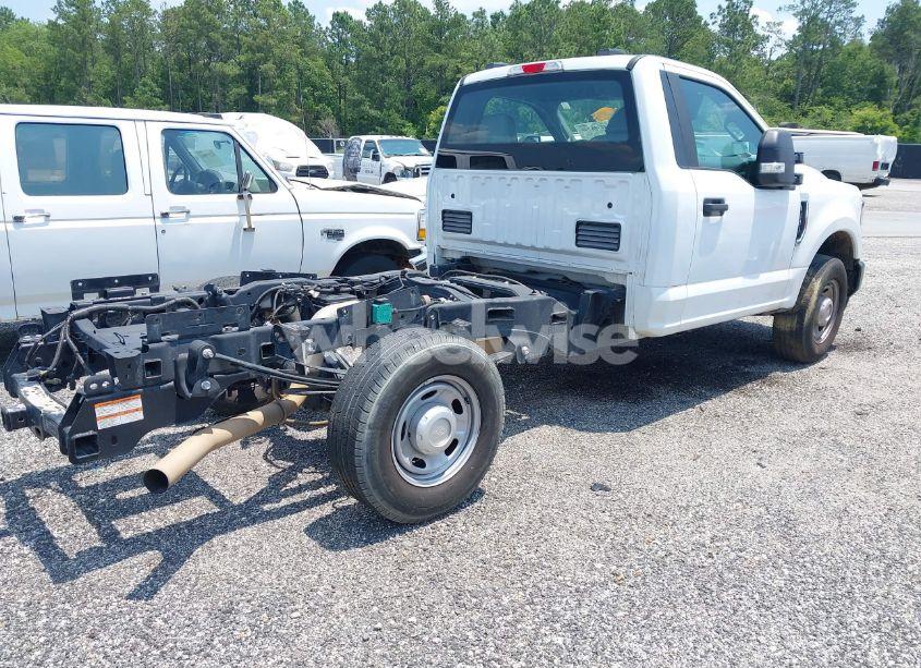 Photo 4 of 2022 Ford F-250 XL (VIN 1FDBF2A6XNED47783)