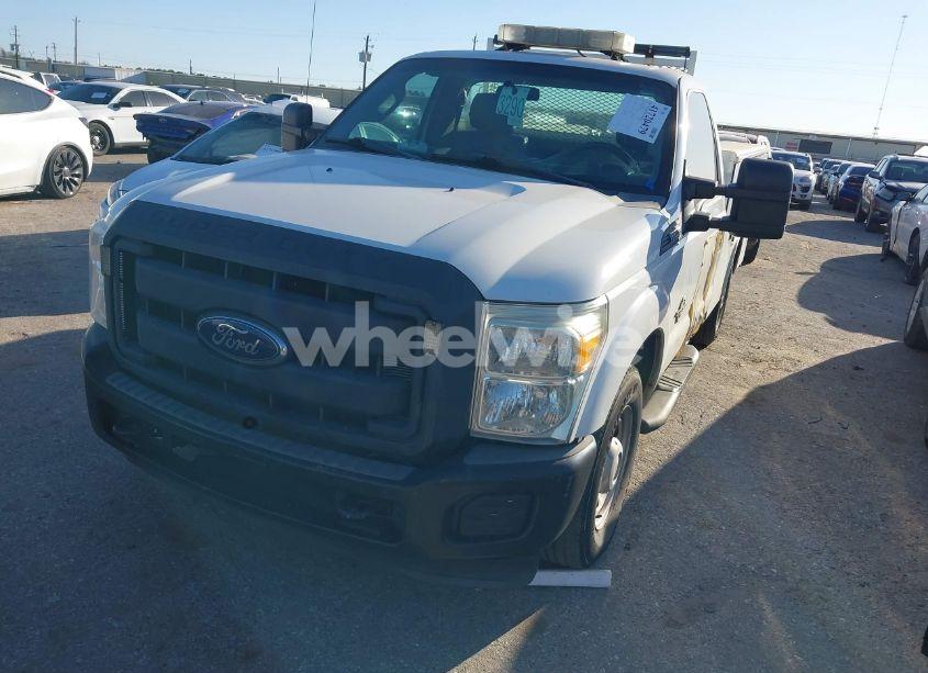 Photo 2 of 2015 Ford F-250 XL (VIN 1FDBF2AT8FEB36685)