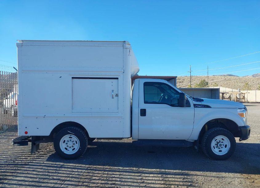 Photo 13 of 2015 Ford F-250 XL (VIN 1FDBF2B61FED21718)