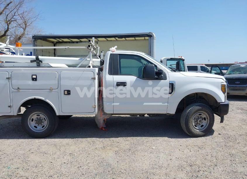 Photo 13 of 2019 Ford F-250 XL (VIN 1FDBF2B69KED38034)