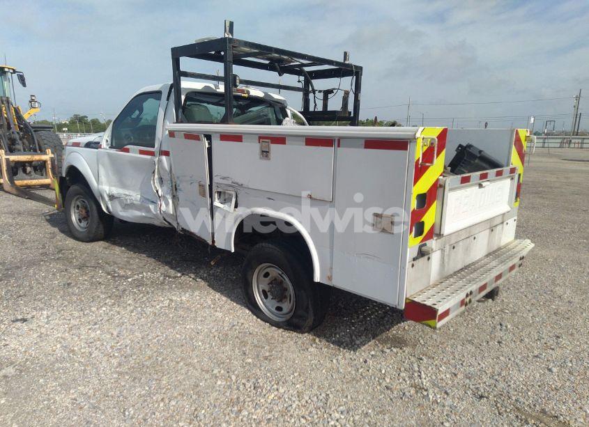 Photo 3 of 2015 Ford F-250 XL (VIN 1FDBF2BT9FEC28029)