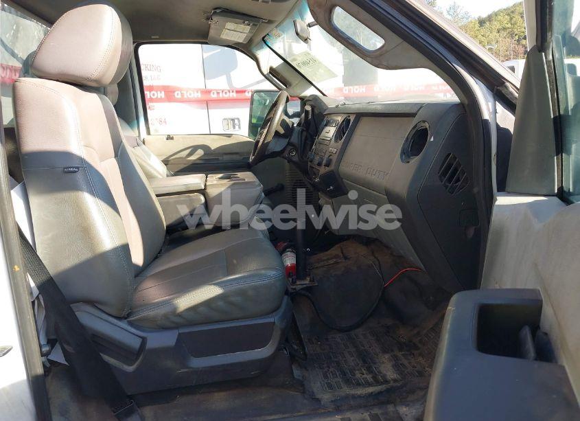 Photo 7 of 2012 Ford F-350 (VIN 1FDBF3A68CEC46535)