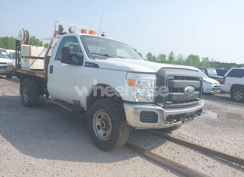 2011 Ford F-350 XL (VIN 1FDBF3B68BEB59067) main photo