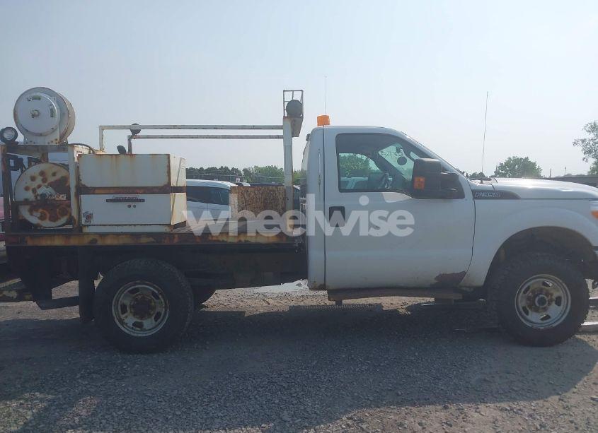 Photo 14 of 2011 Ford F-350 XL (VIN 1FDBF3B68BEB59067)