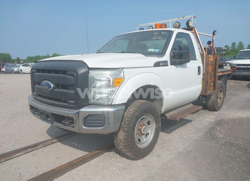 Photo 2 of 2011 Ford F-350 XL (VIN 1FDBF3B68BEB59067)