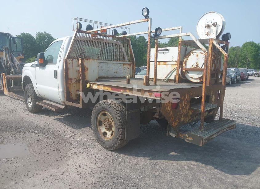 Photo 3 of 2011 Ford F-350 XL (VIN 1FDBF3B68BEB59067)