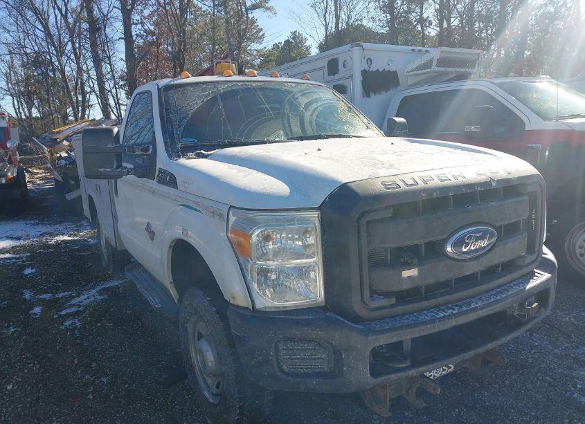 2011 Ford F-350 XL (VIN 1FDBF3BT8BEC95754) main photo
