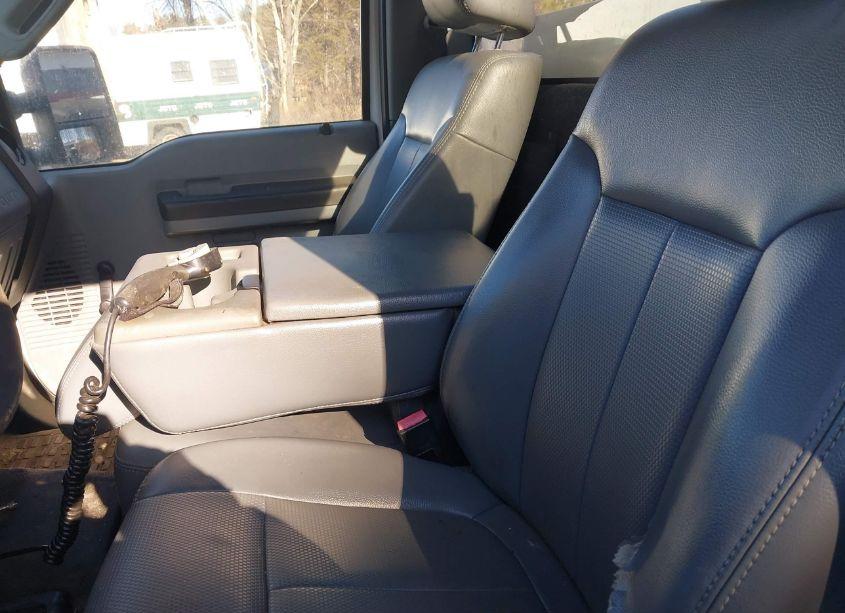 Photo 8 of 2011 Ford F-350 XL (VIN 1FDBF3BT8BEC95754)