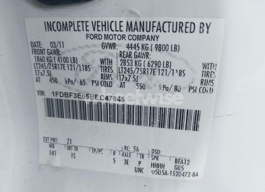 Photo 9 of 2011 Ford F-350 CHASSIS XL (VIN 1FDBF3E65BEC47845)