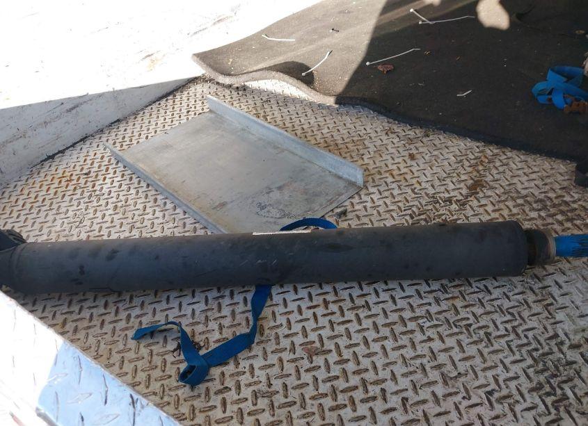 Photo 12 of 2017 Ford F-350 CHASSIS XL (VIN 1FDBF3E67HEB53751)