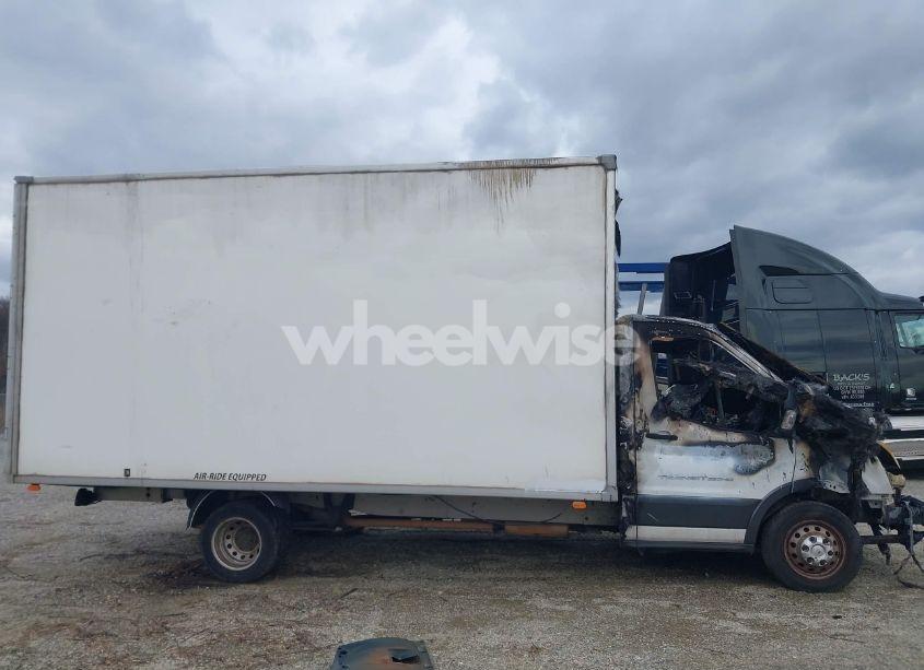 Photo 12 of 2020 Ford Transit-350 CAB (VIN 1FDBF6ZG2LKA55533)