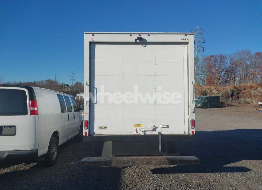 Photo 15 of 2019 Ford Transit-350 CUTAWAY (VIN 1FDBF8PM8KKB48446)