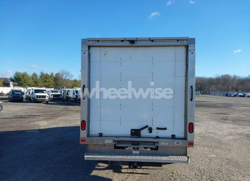 Photo 16 of 2019 Ford Transit-350 CAB (VIN 1FDBF8ZM0KKA89843)