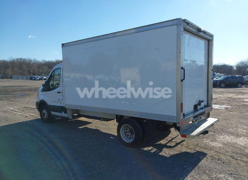 Photo 3 of 2019 Ford Transit-350 CAB (VIN 1FDBF8ZM0KKA89843)