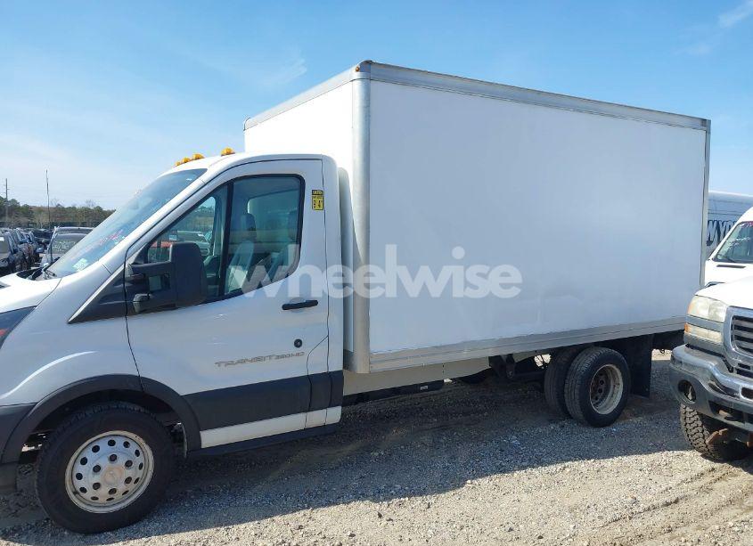 Photo 13 of 2019 Ford Transit-350 CAB (VIN 1FDBF8ZM1KKA87003)