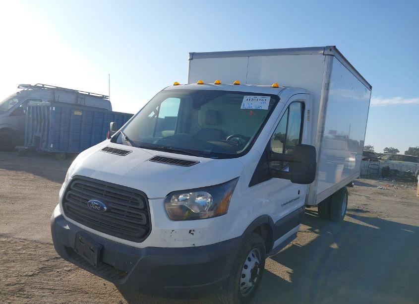 Photo 2 of 2018 Ford Transit-350 CAB (VIN 1FDBF8ZM2JKA69737)