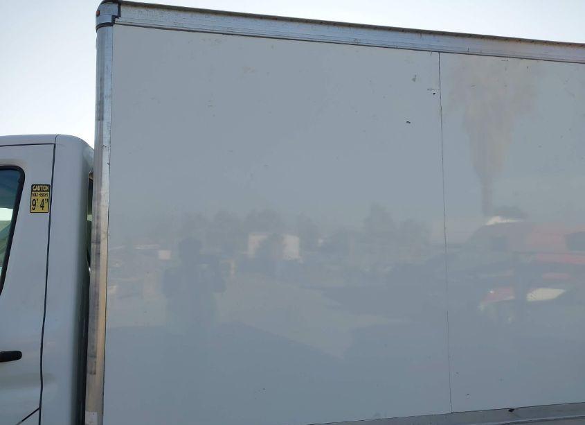 Photo 6 of 2018 Ford Transit-350 CAB (VIN 1FDBF8ZM2JKA69737)