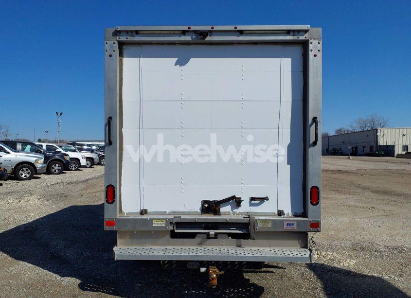 Photo 16 of 2019 Ford Transit-350 CAB (VIN 1FDBF8ZM4KKA83981)