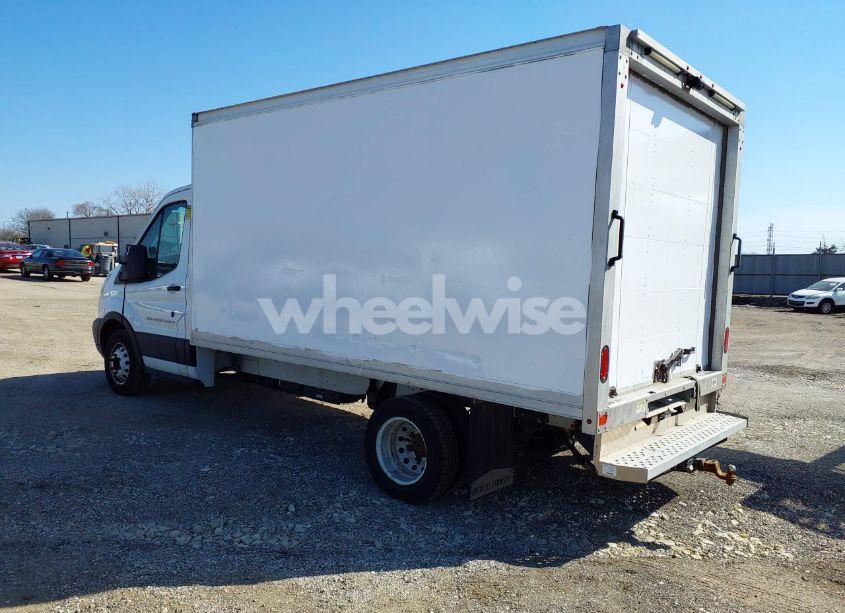 Photo 3 of 2019 Ford Transit-350 CAB (VIN 1FDBF8ZM4KKA83981)
