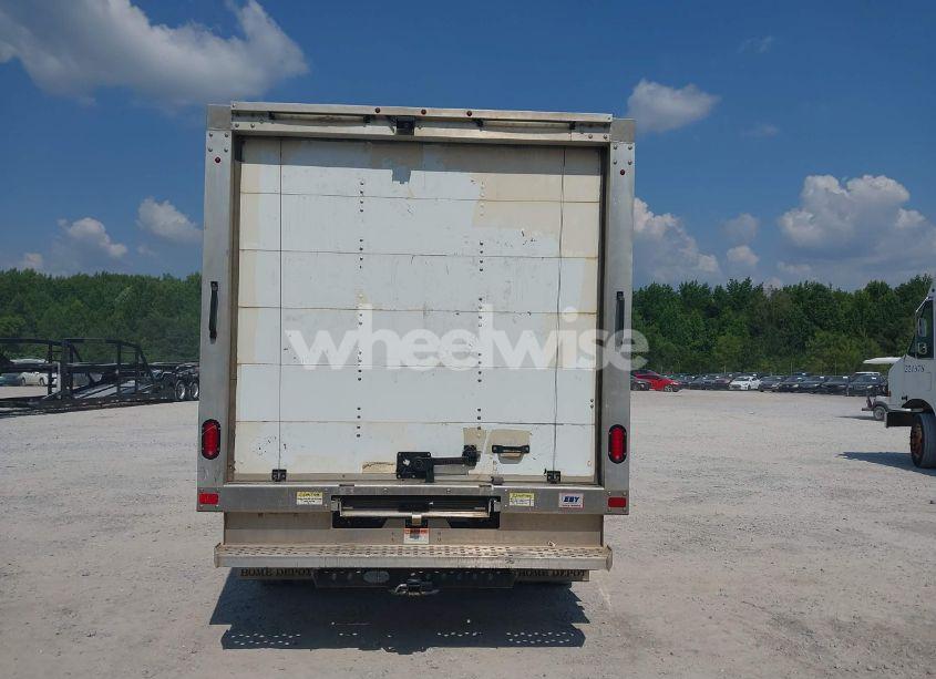 Photo 16 of 2019 Ford Transit-350 CAB (VIN 1FDBF8ZM8KKA87113)