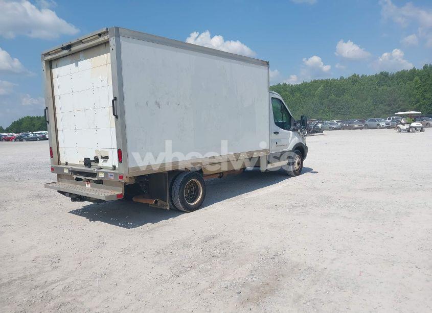 Photo 4 of 2019 Ford Transit-350 CAB (VIN 1FDBF8ZM8KKA87113)