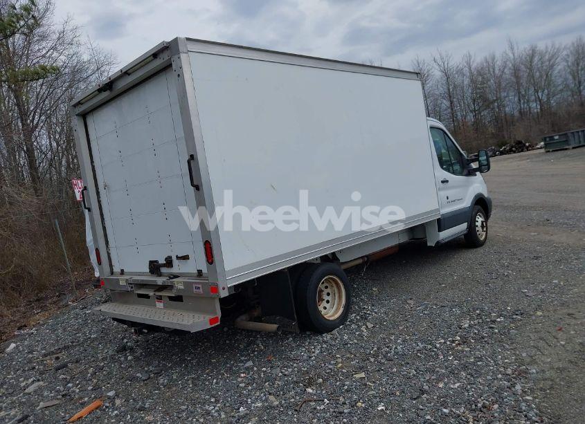 Photo 4 of 2018 Ford Transit-350 CAB (VIN 1FDBF8ZM9JKA80668)