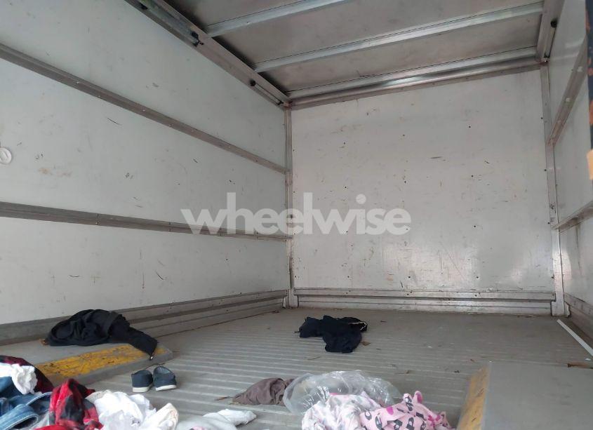 Photo 8 of 2018 Ford Transit-350 CAB (VIN 1FDBF8ZM9JKA80668)