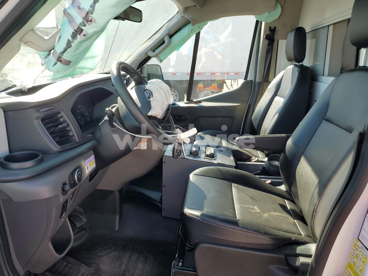 Photo 7 of 2023 FORD TRANSIT - TRUCKS AMBULANCE (VIN 1FDBR1CG1PKA18174)