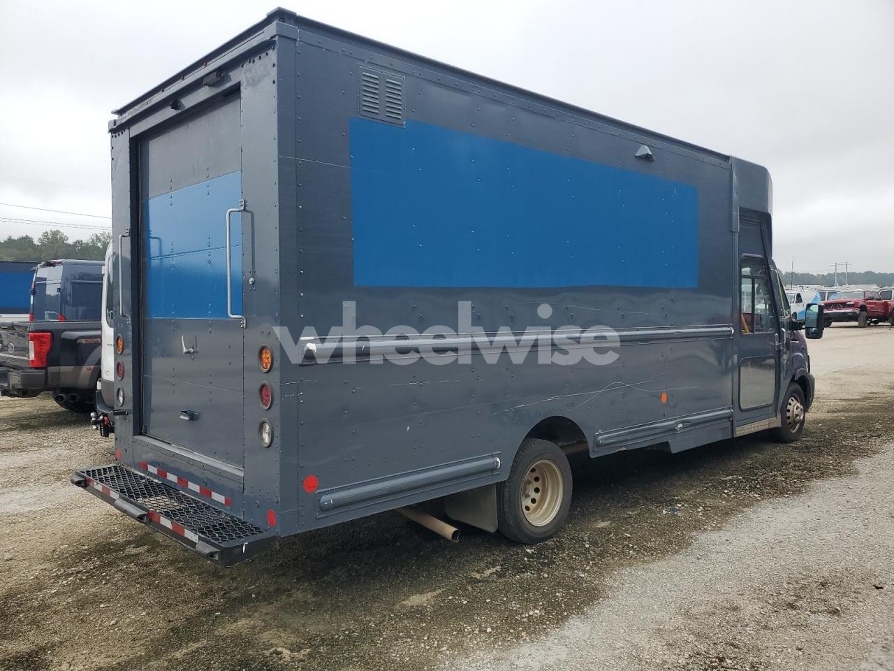 Photo 3 of 2021 FORD TRANSIT T-350 HD (VIN 1FDDF6P81MKA55450)