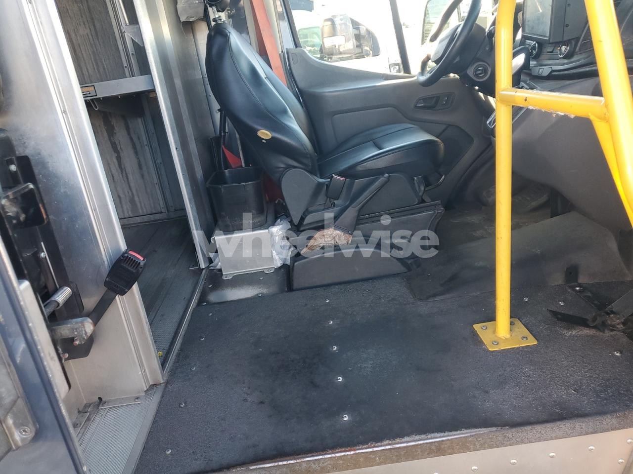 Photo 11 of 2021 FORD TRANSIT T- - DELIVERY VAN (VIN 1FDDF6P83MKA55336)