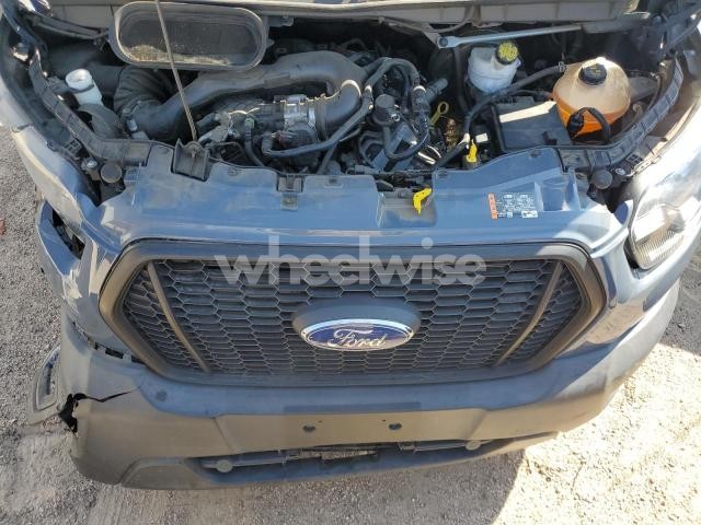 Photo 4 of 2022 FORD TRANSIT T-350 HD (VIN 1FDDF6P84NKA13954)