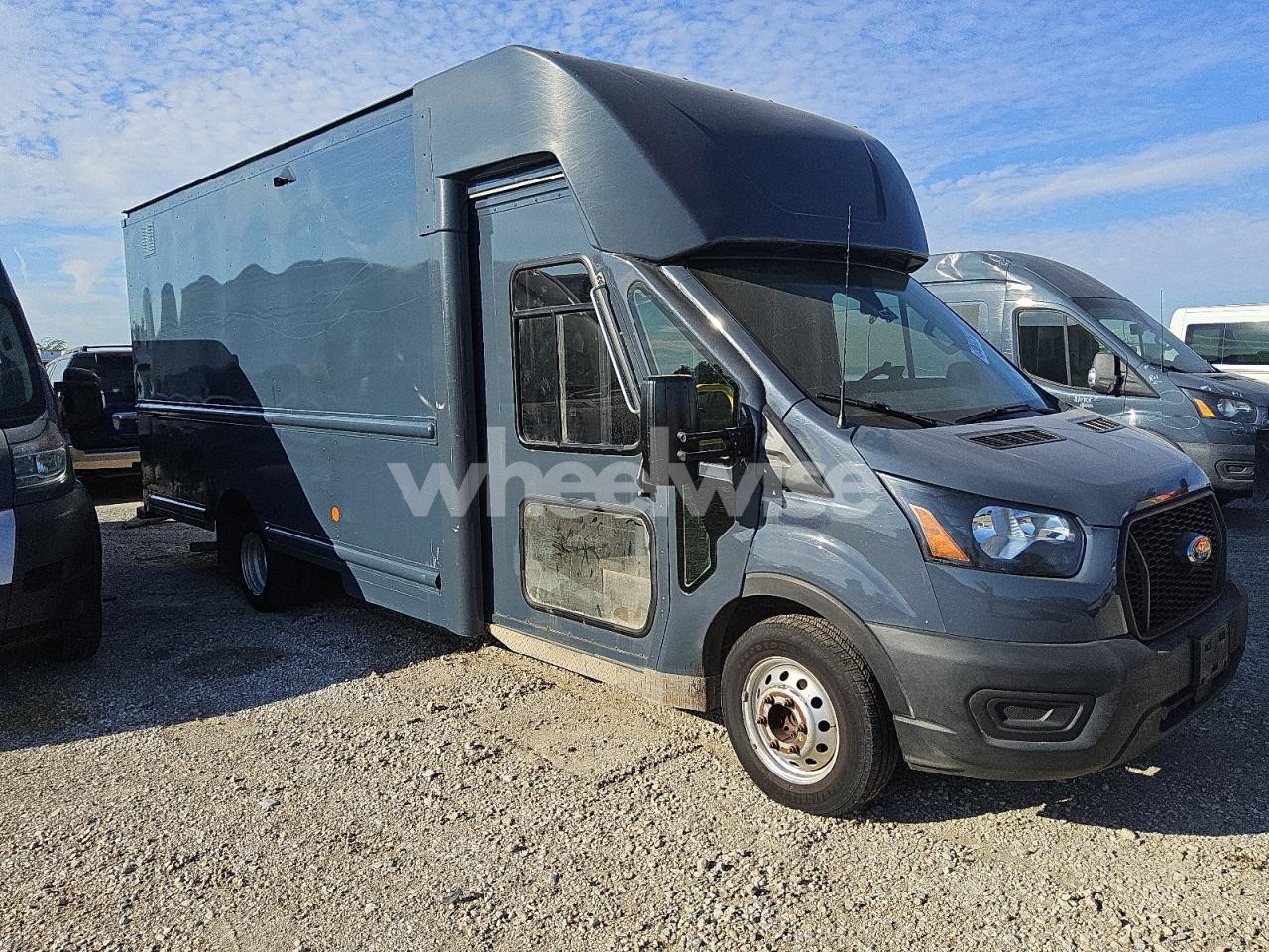 Photo 4 of 2021 FORD TRANSIT T-350 HD (VIN 1FDDF6P86MKA41379)