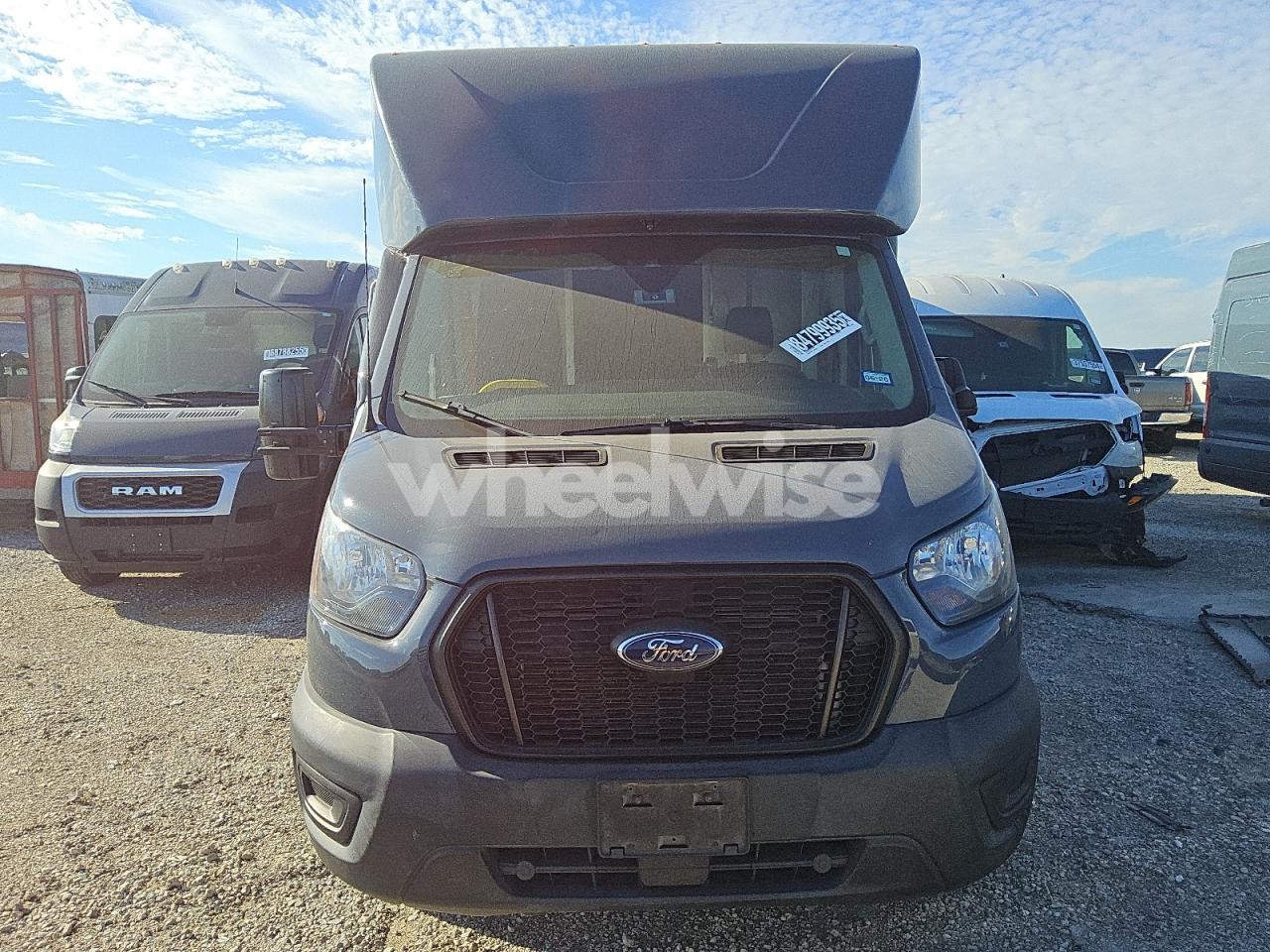 Photo 5 of 2021 FORD TRANSIT T-350 HD (VIN 1FDDF6P86MKA41379)
