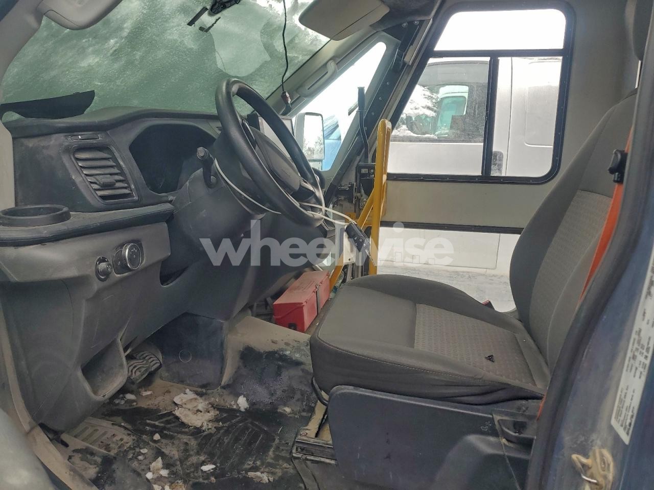 Photo 7 of 2021 FORD TRANSIT T-350 HD (VIN 1FDDF6P86MKA76889)